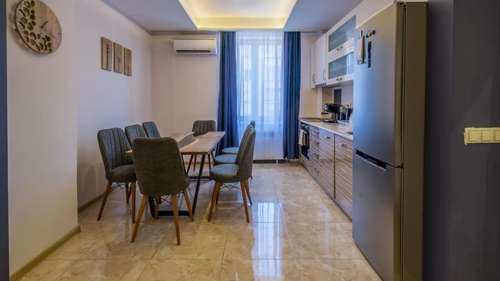 Apartment 3Bdr, Top Center Retreat, City Heart, Free Parking Sofia