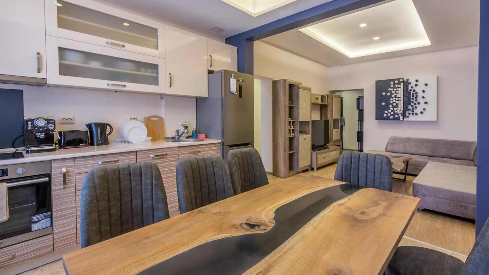 3Bdr, Top Center Retreat, City Heart, Free Parking Sofia